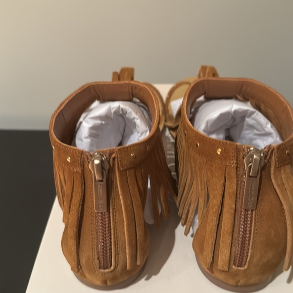 JIMMY CHOO LIKE NEW URIEL FRINGED ANKLE FLATS IN TAN SUEDE SIZE 38 - Picture 8 of 12